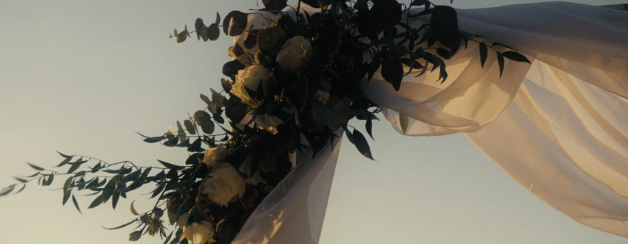 Budget déco mariage : intégrer un gobelet personnalisé | Ecocup